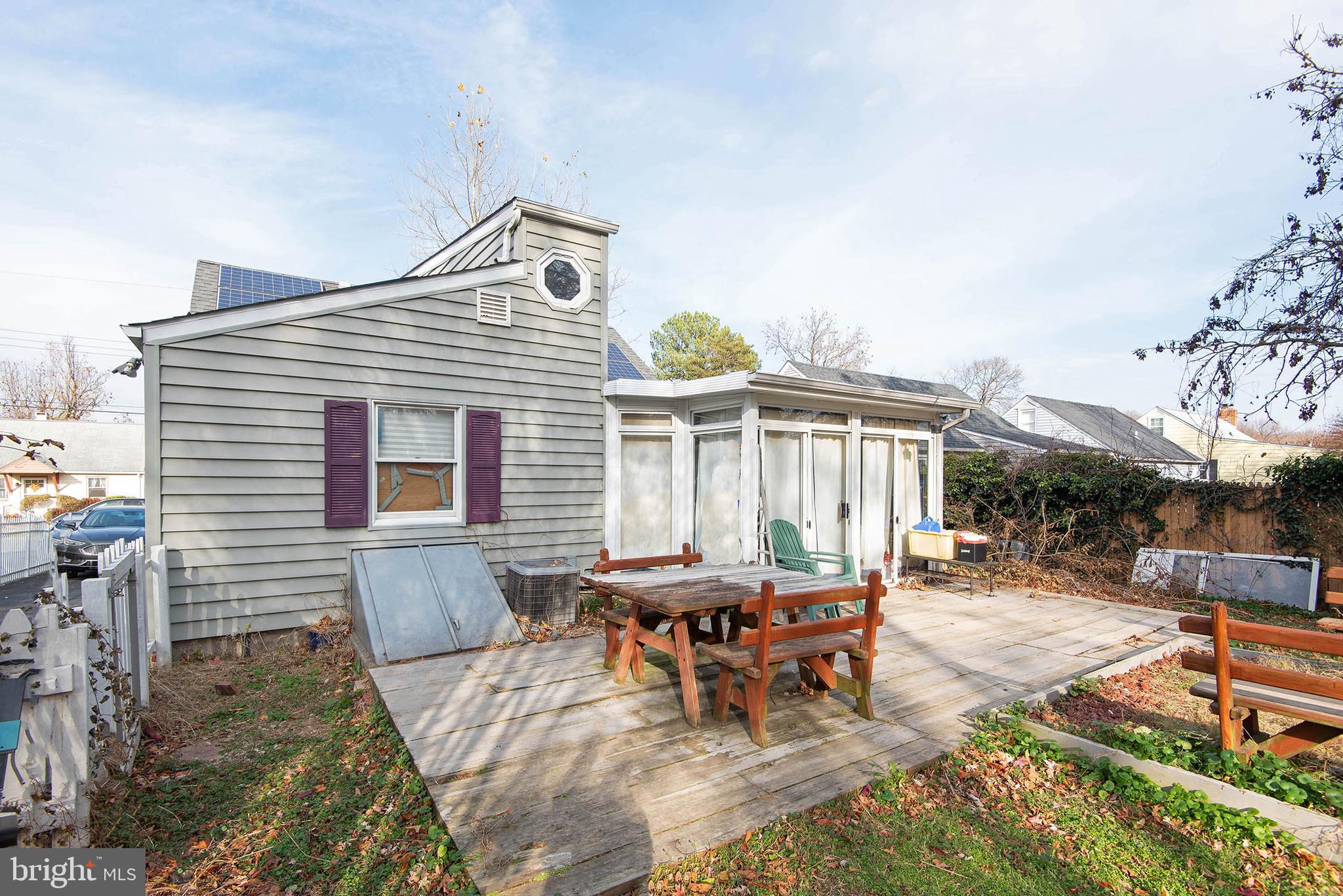 307 Raleigh Road Glen Burnie, MD 21060 - Photo 16 of 25