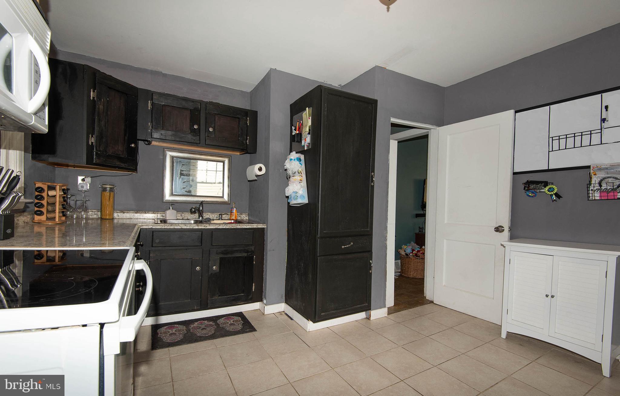 307 Raleigh Road Glen Burnie, MD 21060 - Photo 7 of 25