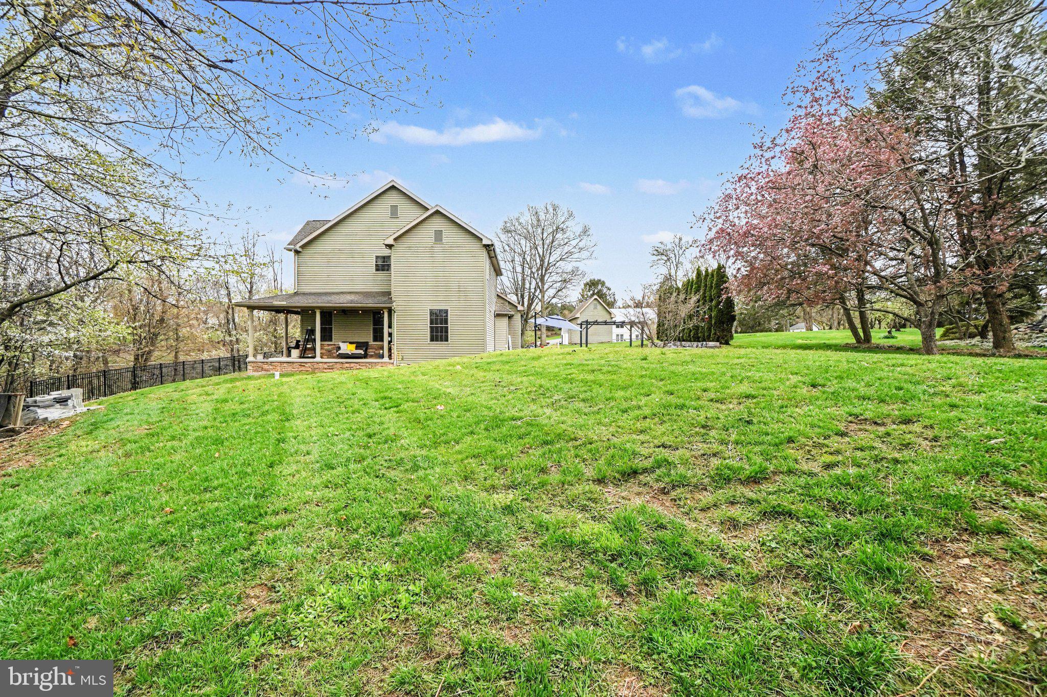 140 Ridge Hill Road Mechanicsburg, PA 17050 - Photo 34 of 41 Gallery Image 34