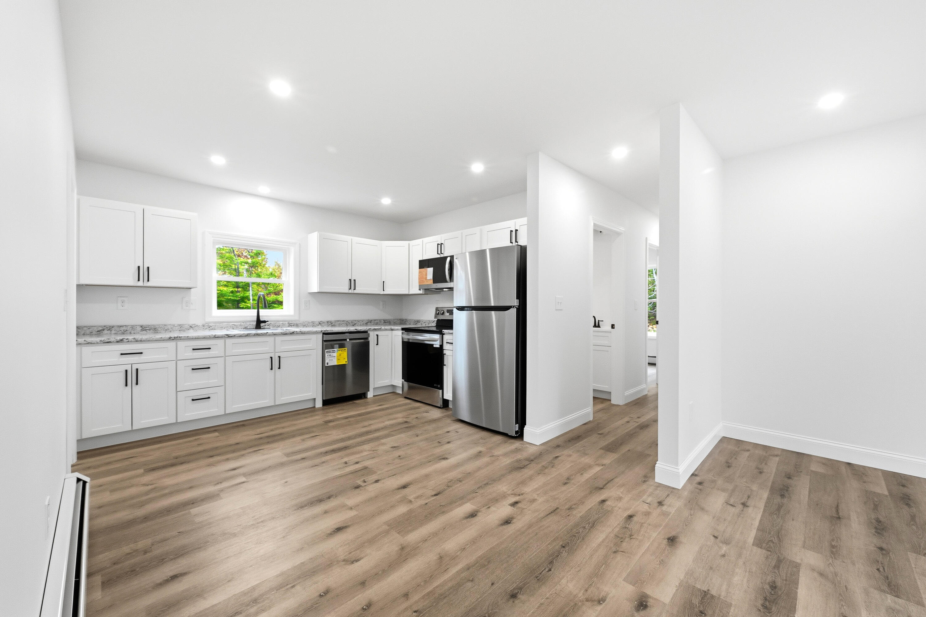 186 Old Sumner Road Buckfield, ME 04220 - Photo 4 of 35 110275gr-113