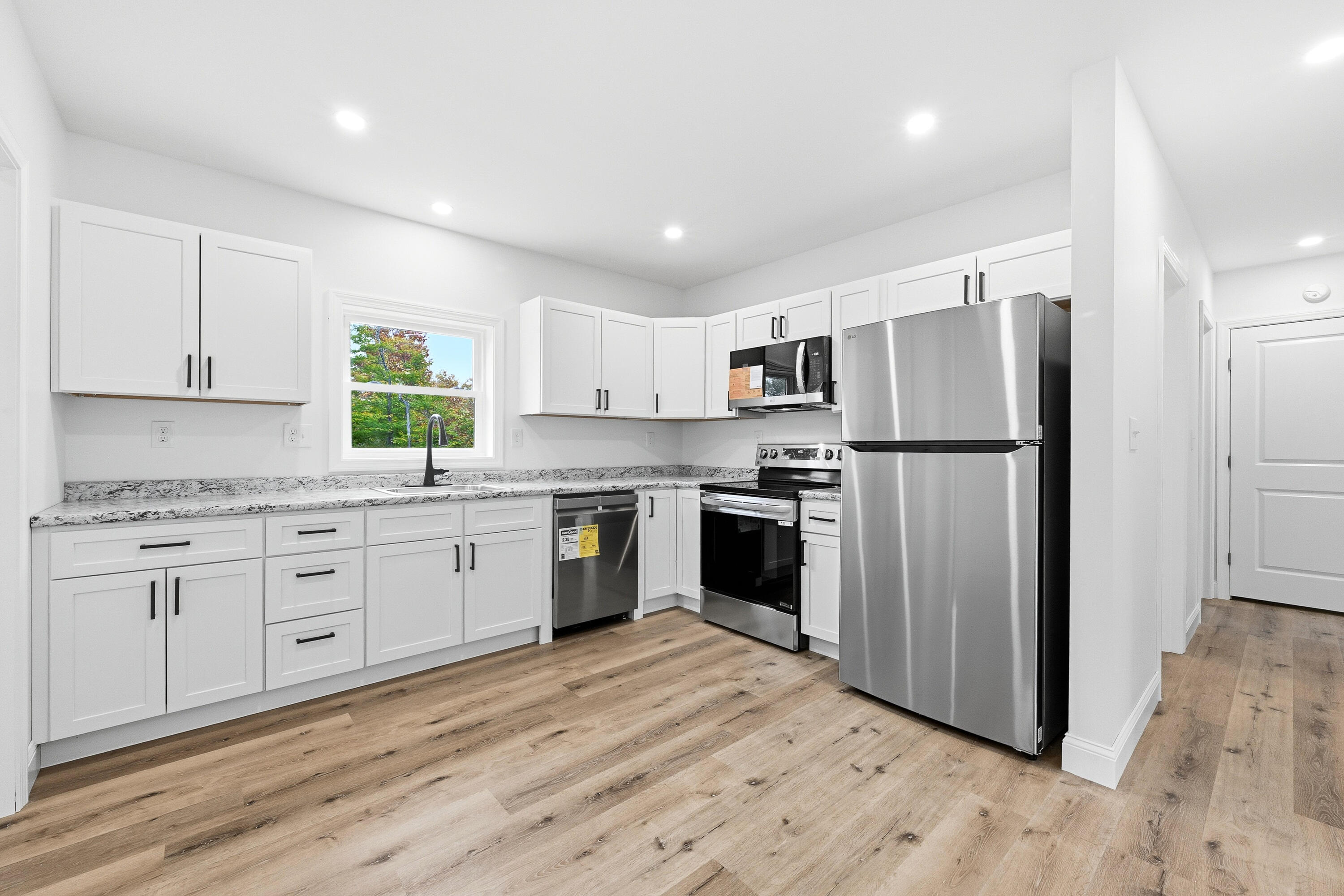 186 Old Sumner Road Buckfield, ME 04220 - Photo 6 of 35 110275gr-121