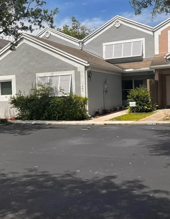 $3,500 | 1441 Northwest 122nd Terrace, Pembroke Pines, FL 33026
