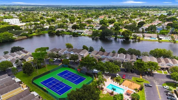 $3,500 | 1441 Northwest 122nd Terrace, Pembroke Pines, FL 33026