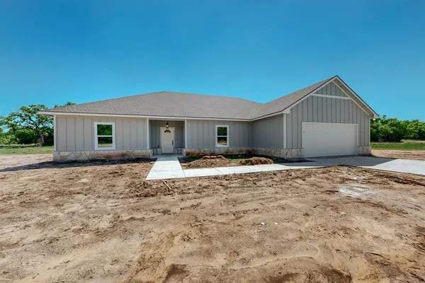 $302,000 | 20 Gibtown Estates, Poolville, TX 76487