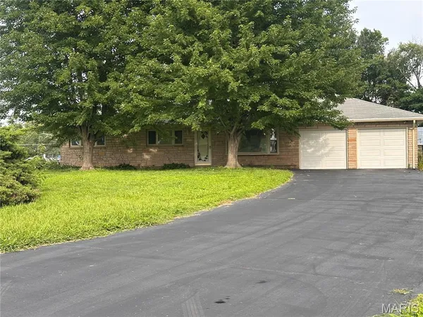 $334,999 | 7 Wayne Street, St. Charles, MO 63301