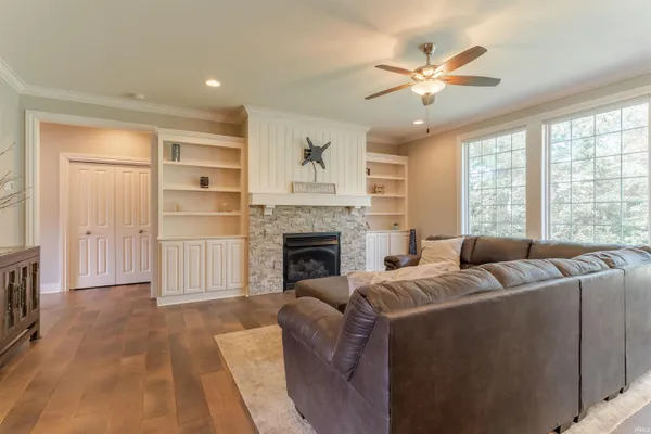 $435,000 | 4364 Martha Court, Newburgh, IN 47630
