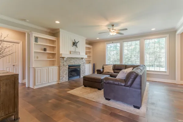 $435,000 | 4364 Martha Court, Newburgh, IN 47630