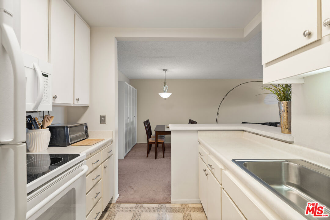 7765 West 91st Street, Unit A2123 Playa del Rey, CA 90293 - Photo 7 of 17