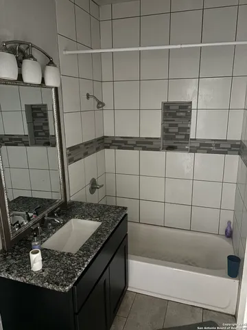 $1,300 | 838 King Avenue, San Antonio, TX 78211