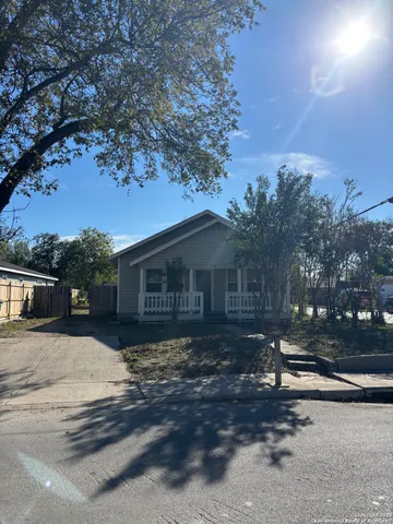 $1,300 | 838 King Avenue, San Antonio, TX 78211