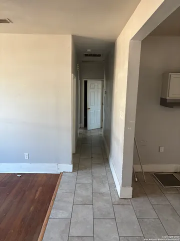 $1,300 | 838 King Avenue, San Antonio, TX 78211