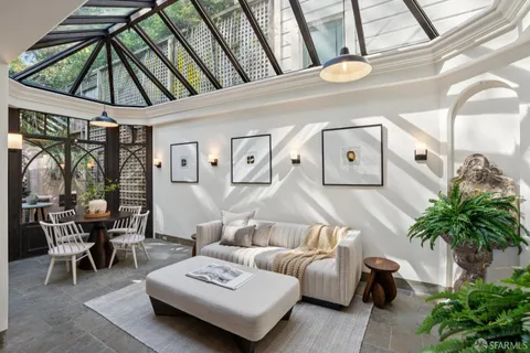 $5,995,000 | 2535 Vallejo Street, San Francisco, CA 94123