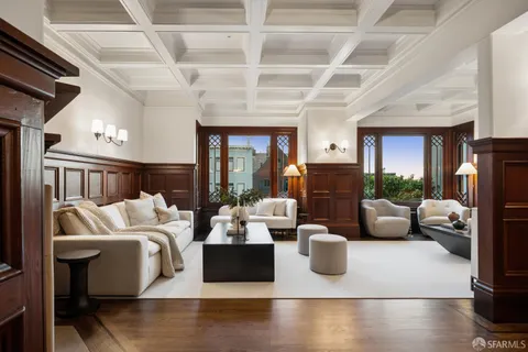 $5,995,000 | 2535 Vallejo Street, San Francisco, CA 94123