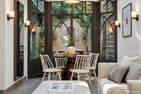$5,995,000 | 2535 Vallejo Street, San Francisco, CA 94123