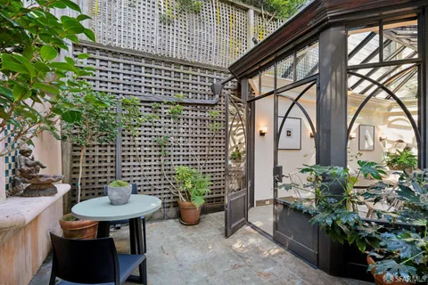 $5,995,000 | 2535 Vallejo Street, San Francisco, CA 94123