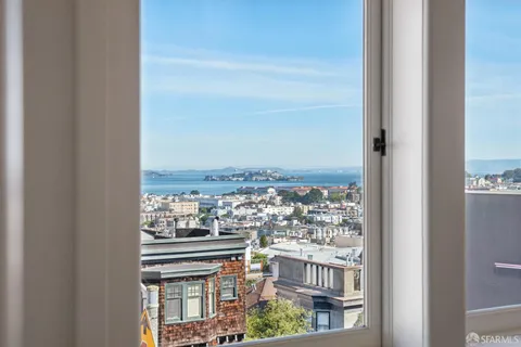 $5,995,000 | 2535 Vallejo Street, San Francisco, CA 94123