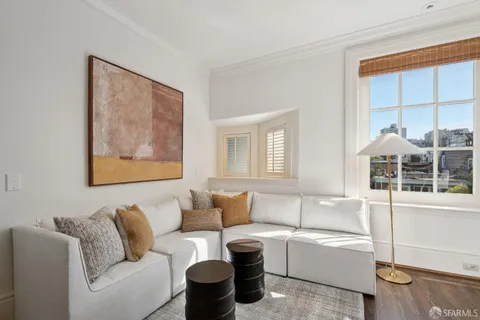 $5,995,000 | 2535 Vallejo Street, San Francisco, CA 94123