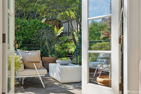 $5,995,000 | 2535 Vallejo Street, San Francisco, CA 94123