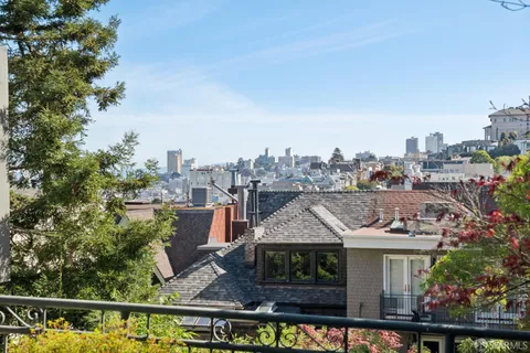$5,995,000 | 2535 Vallejo Street, San Francisco, CA 94123