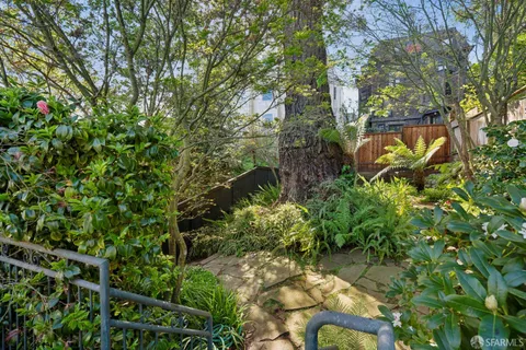 $5,995,000 | 2535 Vallejo Street, San Francisco, CA 94123