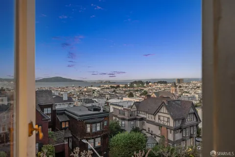 $5,995,000 | 2535 Vallejo Street, San Francisco, CA 94123