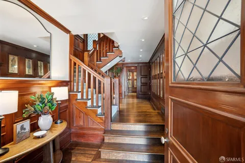 $5,995,000 | 2535 Vallejo Street, San Francisco, CA 94123