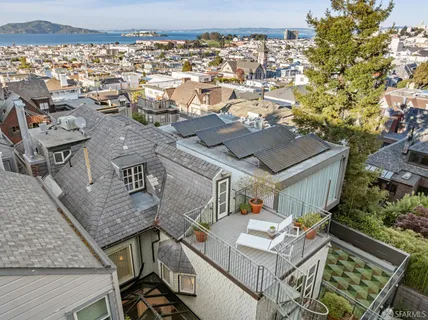 $5,995,000 | 2535 Vallejo Street, San Francisco, CA 94123