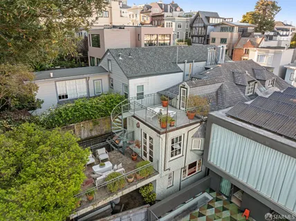 $5,995,000 | 2535 Vallejo Street, San Francisco, CA 94123