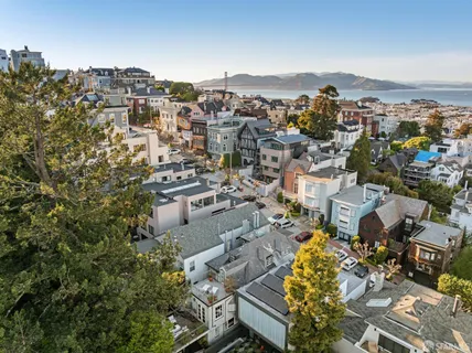 $5,995,000 | 2535 Vallejo Street, San Francisco, CA 94123