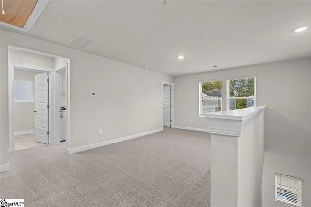 $327,900 | 422 Yellowstone Trail, Fountain Inn, SC 29644