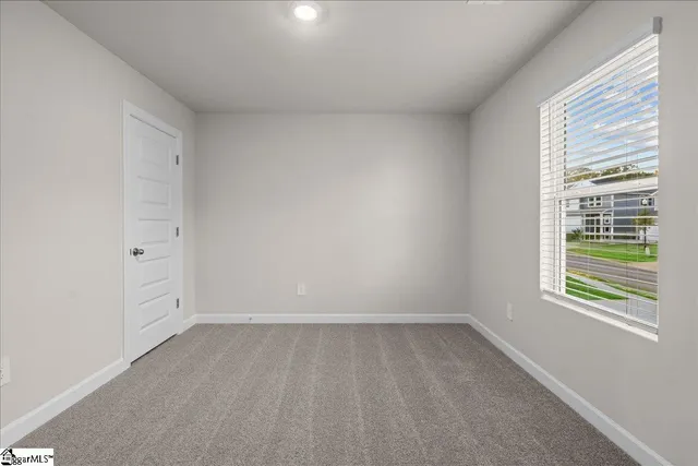 $327,900 | 422 Yellowstone Trail, Fountain Inn, SC 29644