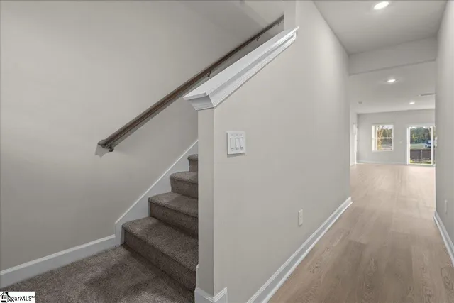 $327,900 | 422 Yellowstone Trail, Fountain Inn, SC 29644