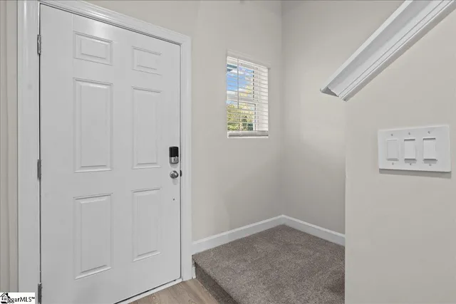 $327,900 | 422 Yellowstone Trail, Fountain Inn, SC 29644