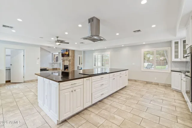 $2,500,000 | 1345 East Ocotillo Road, Phoenix, AZ 85014