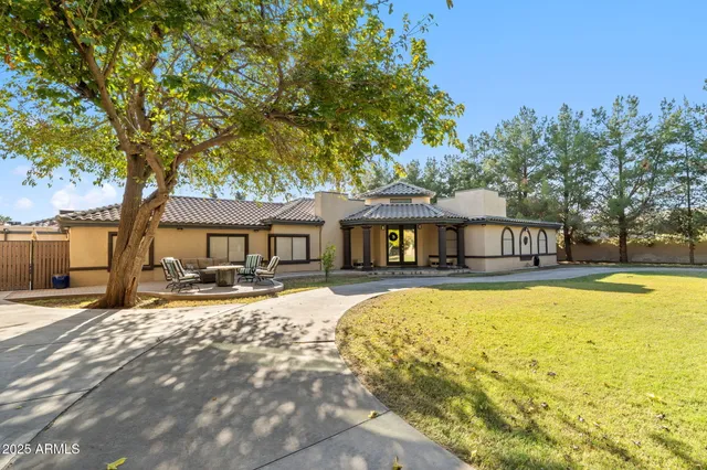 $2,500,000 | 1345 East Ocotillo Road, Phoenix, AZ 85014