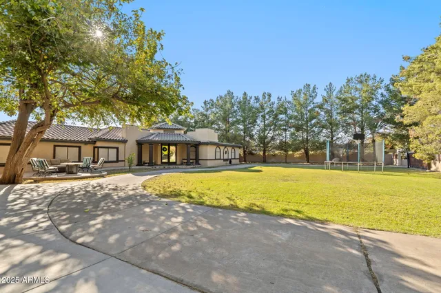 $2,500,000 | 1345 East Ocotillo Road, Phoenix, AZ 85014