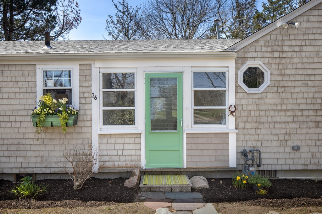 36 Ned's Point Road Mattapoisett, MA 02739 - Photo 3 of 32 Gallery Image 3