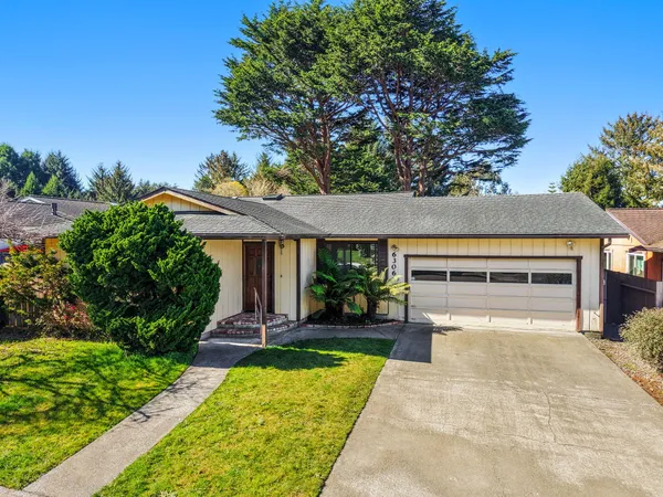 $399,000 | 6306 Pryor Street, Humboldt Hill, CA 95503
