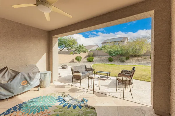 $2,400 | 1817 East Beautiful Lane, Phoenix, AZ 85042