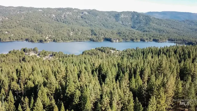 $748,230 | 1-1 Horsethief Road, Cascade, ID 83611