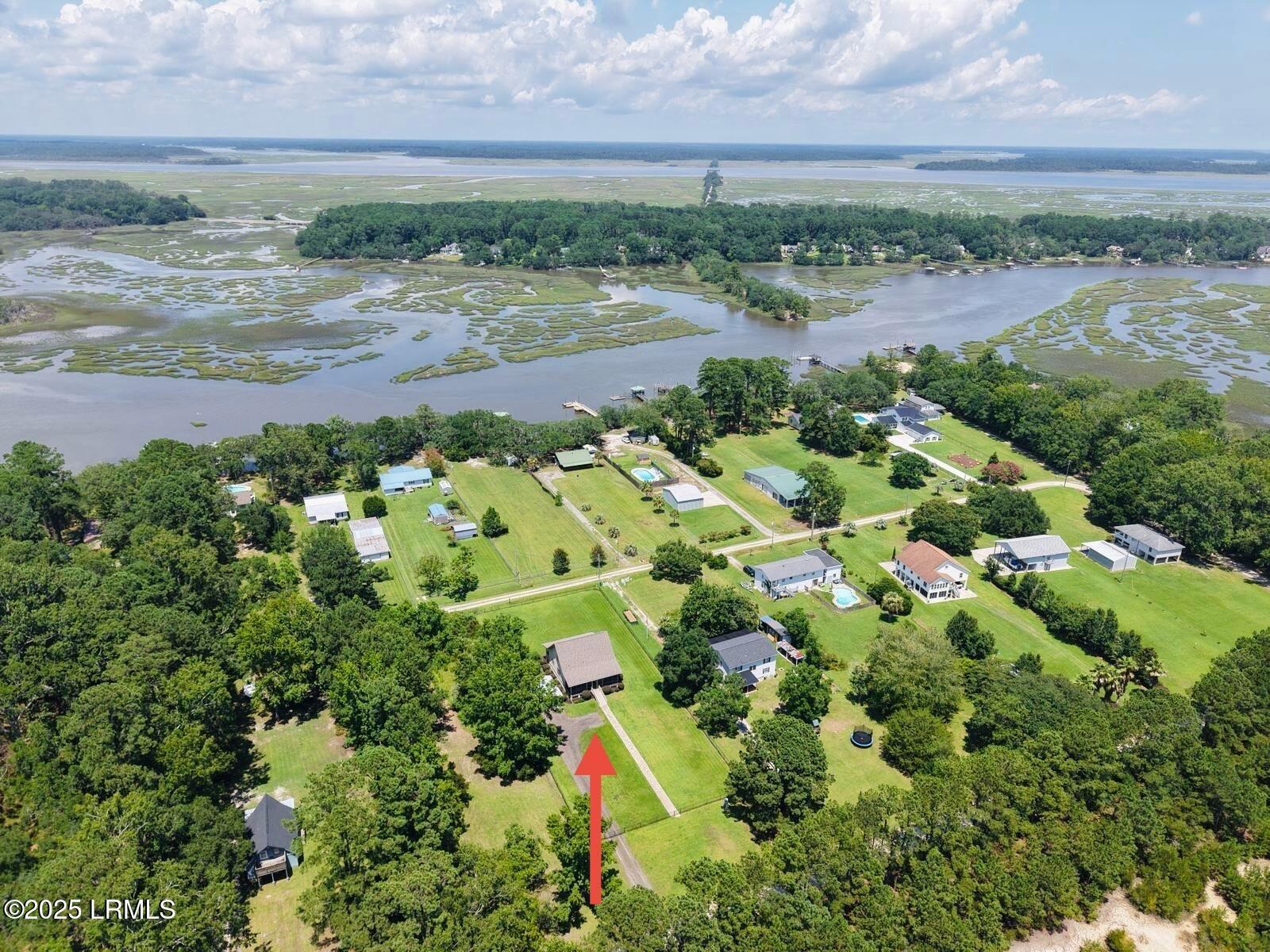 189 Deloss Point Road Ridgeland, SC 29936 - Photo 2 of 35 5f658d05-8120-4837-b49d-e94601511040