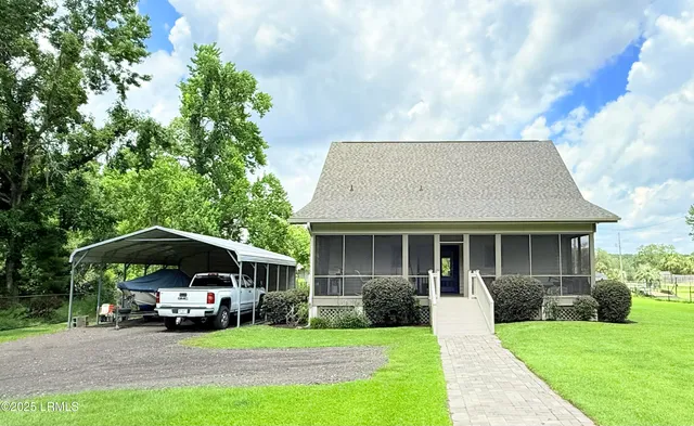 $475,000 | 189 Deloss Point Road, Ridgeland, SC 29936