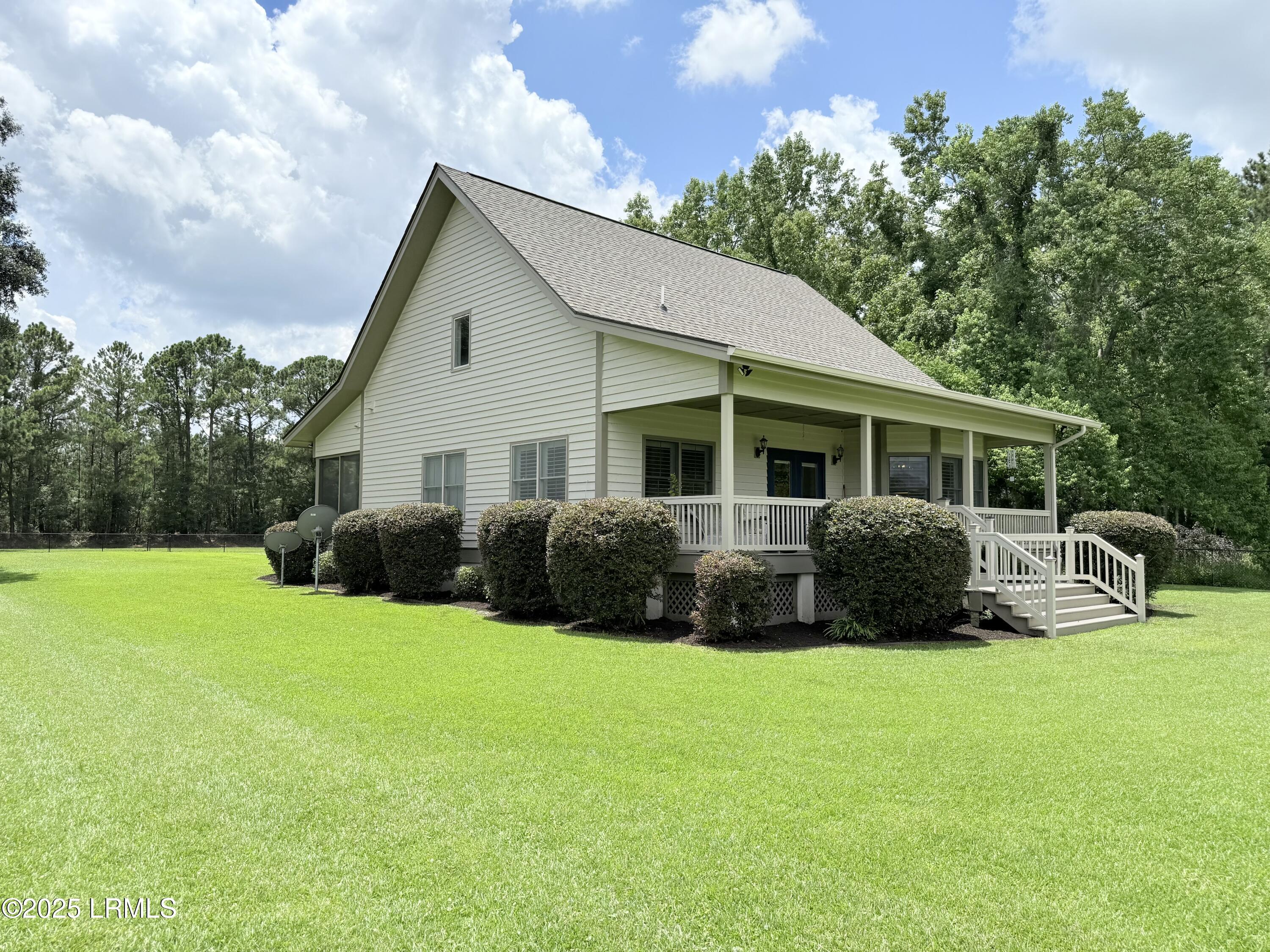 189 Deloss Point Road Ridgeland, SC 29936 - Photo 7 of 35 IMG_0780
