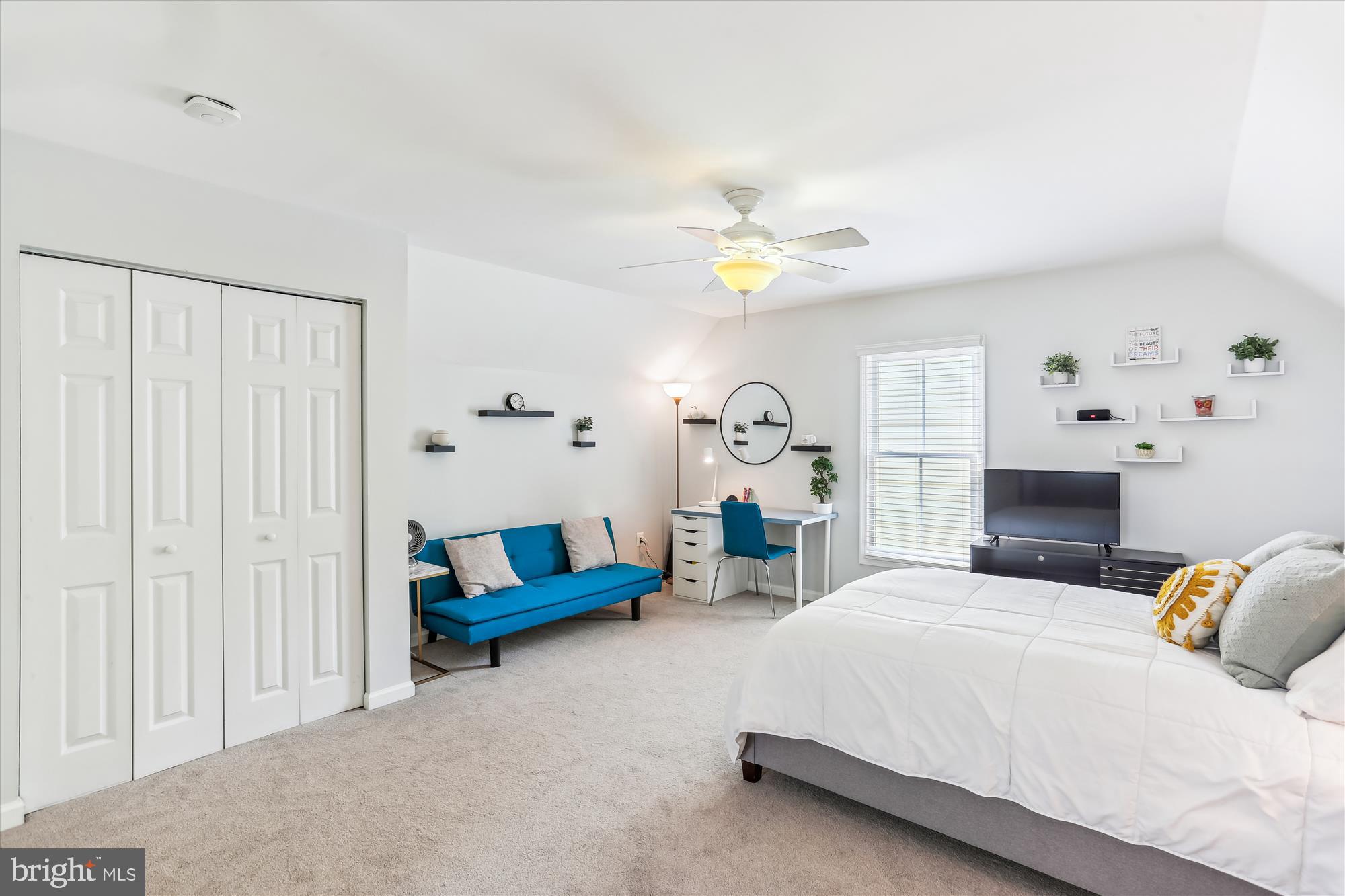 204 Hart Road Gaithersburg, MD 20878 - Photo 48 of 72 Upper level 2 bedroom