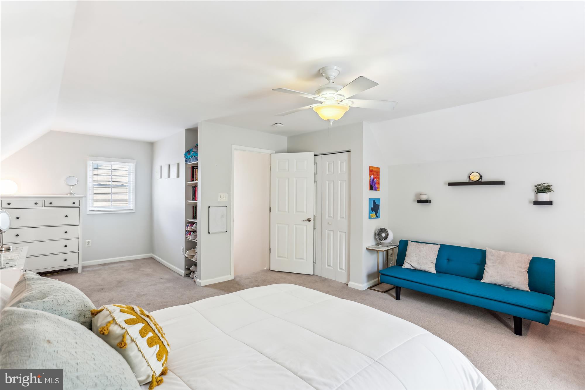 204 Hart Road Gaithersburg, MD 20878 - Photo 49 of 72 Upper level 2 bedroom