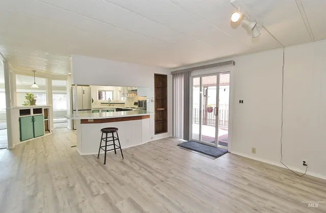 $199,999 | 5651 Sudley Lane, Garden City, ID 83714