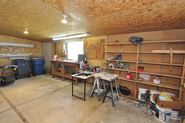 $199,999 | 5651 Sudley Lane, Garden City, ID 83714