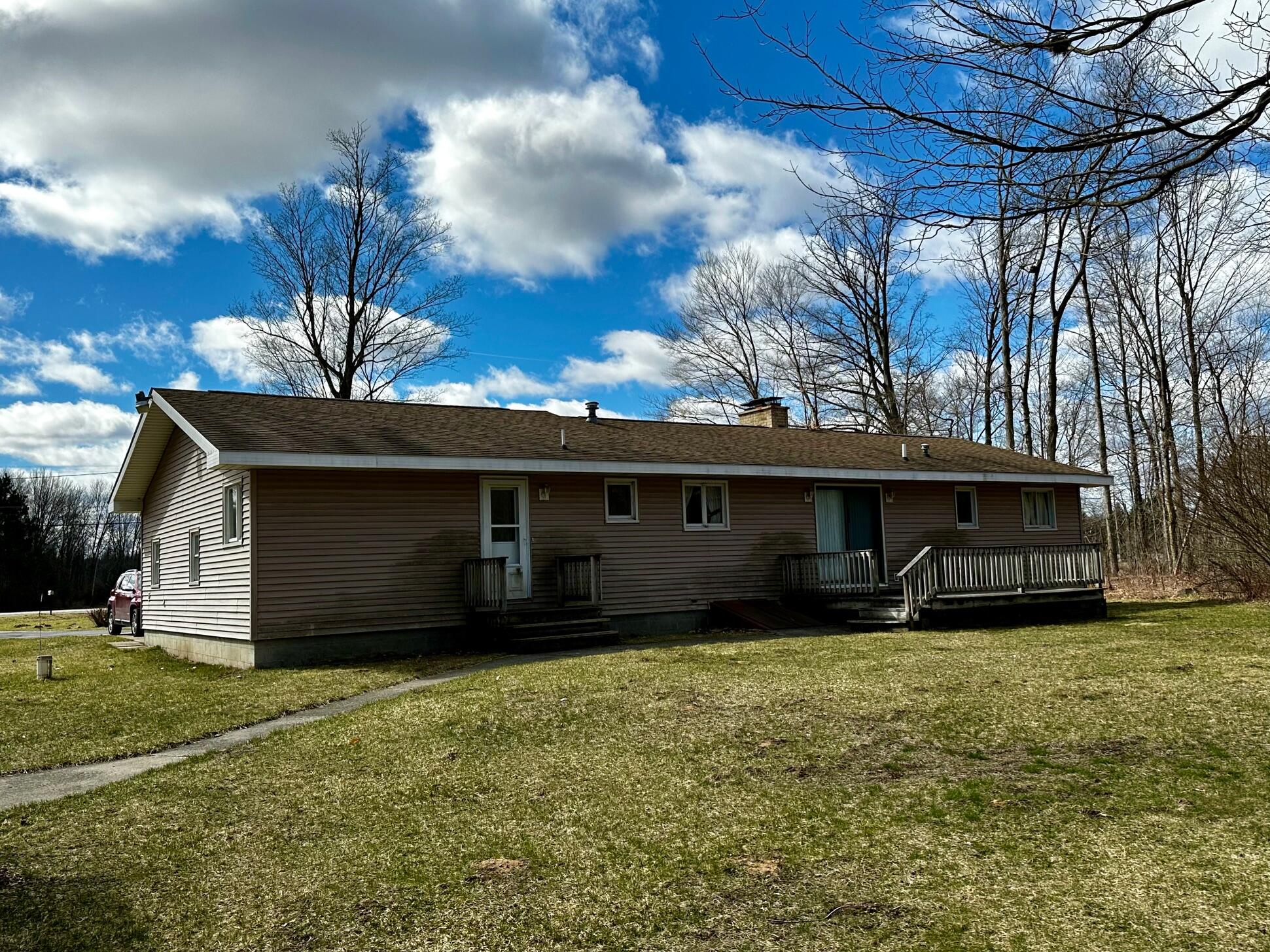 8125 West 1 Mile Road Hesperia, MI 49421 - Photo 2 of 21 8125WMile1-Rear