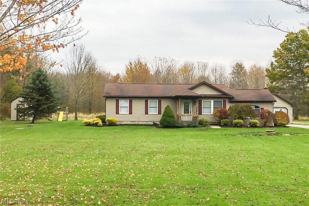 2886 Chapel Road Ashtabula, OH 44004 - Photo 1 of 31 Gallery Image 1