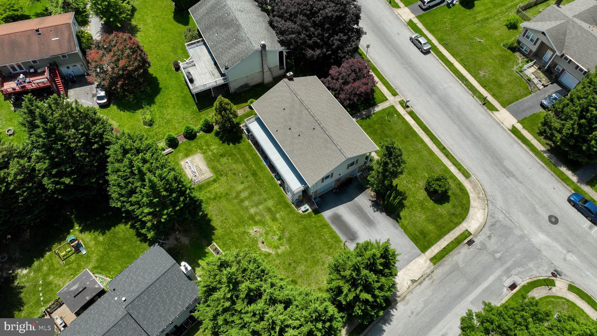 3495 Edenbridge Road York, PA 17402 - Photo 37 of 42 Gallery Image 37